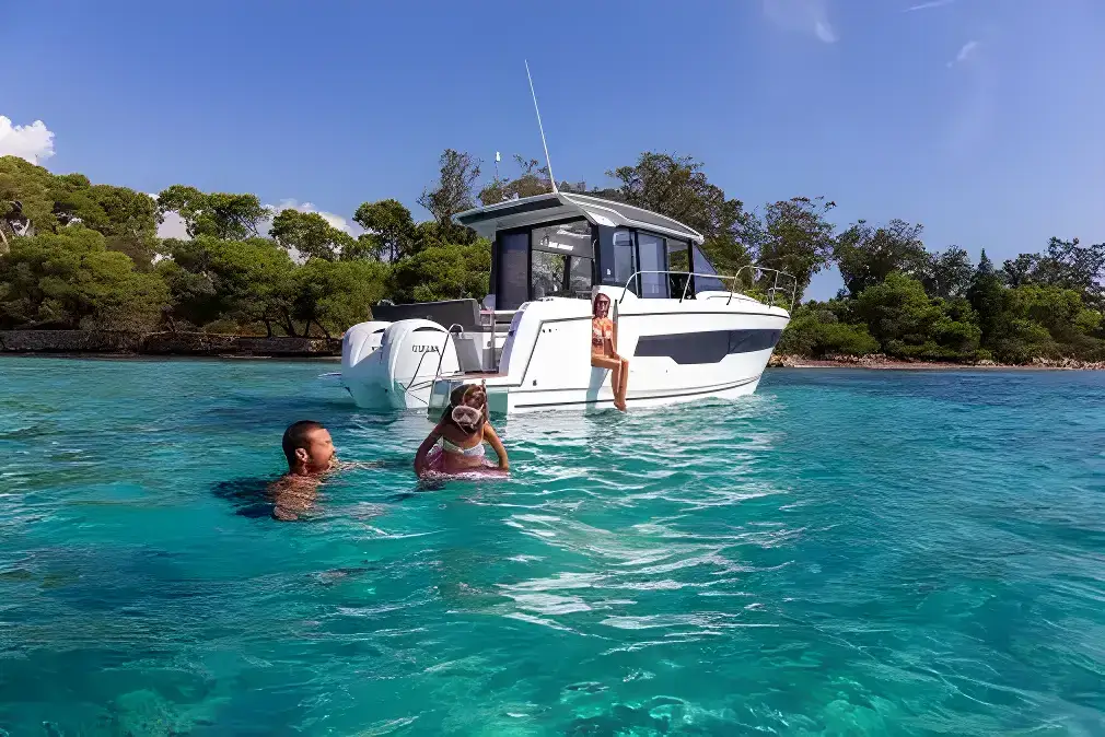 Jeanneau Merry Fisher 895 S2 - Image 17