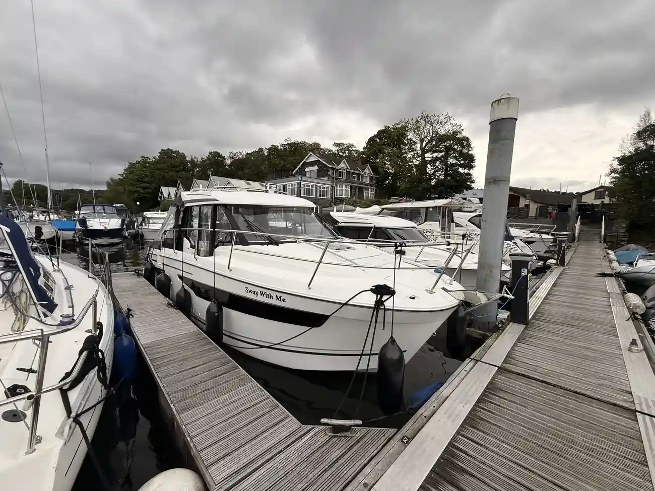 Jeanneau Merry Fisher 895 - Image 42