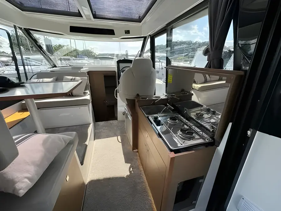 Jeanneau Merry Fisher 895 - Image 13