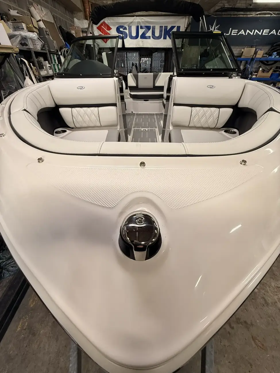 Regal 2000 ESX - Image 101