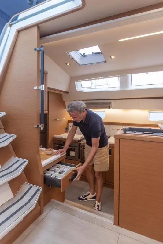 Jeanneau Yachts 65 - Image 56