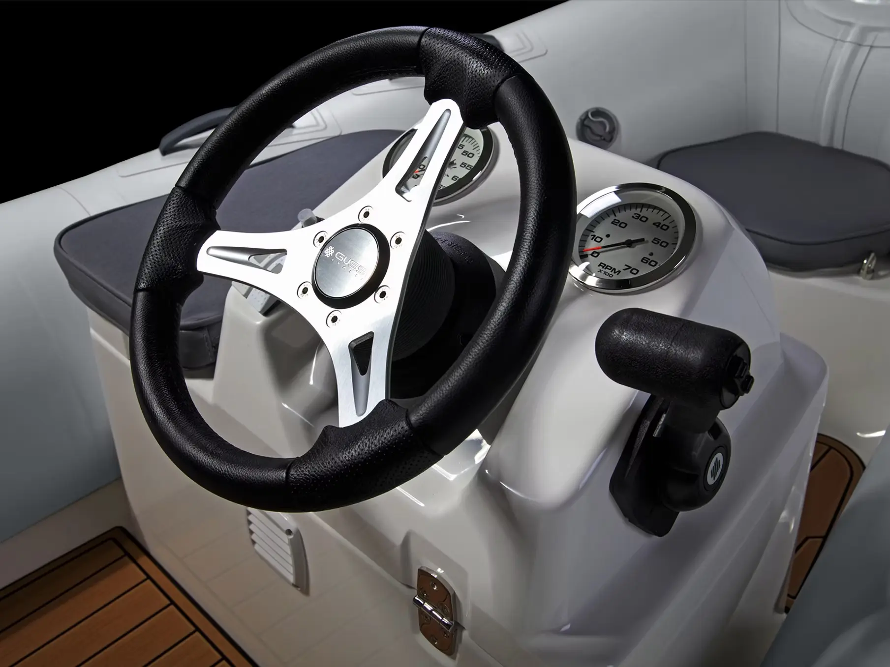 Brig Falcon 330 - Image 4