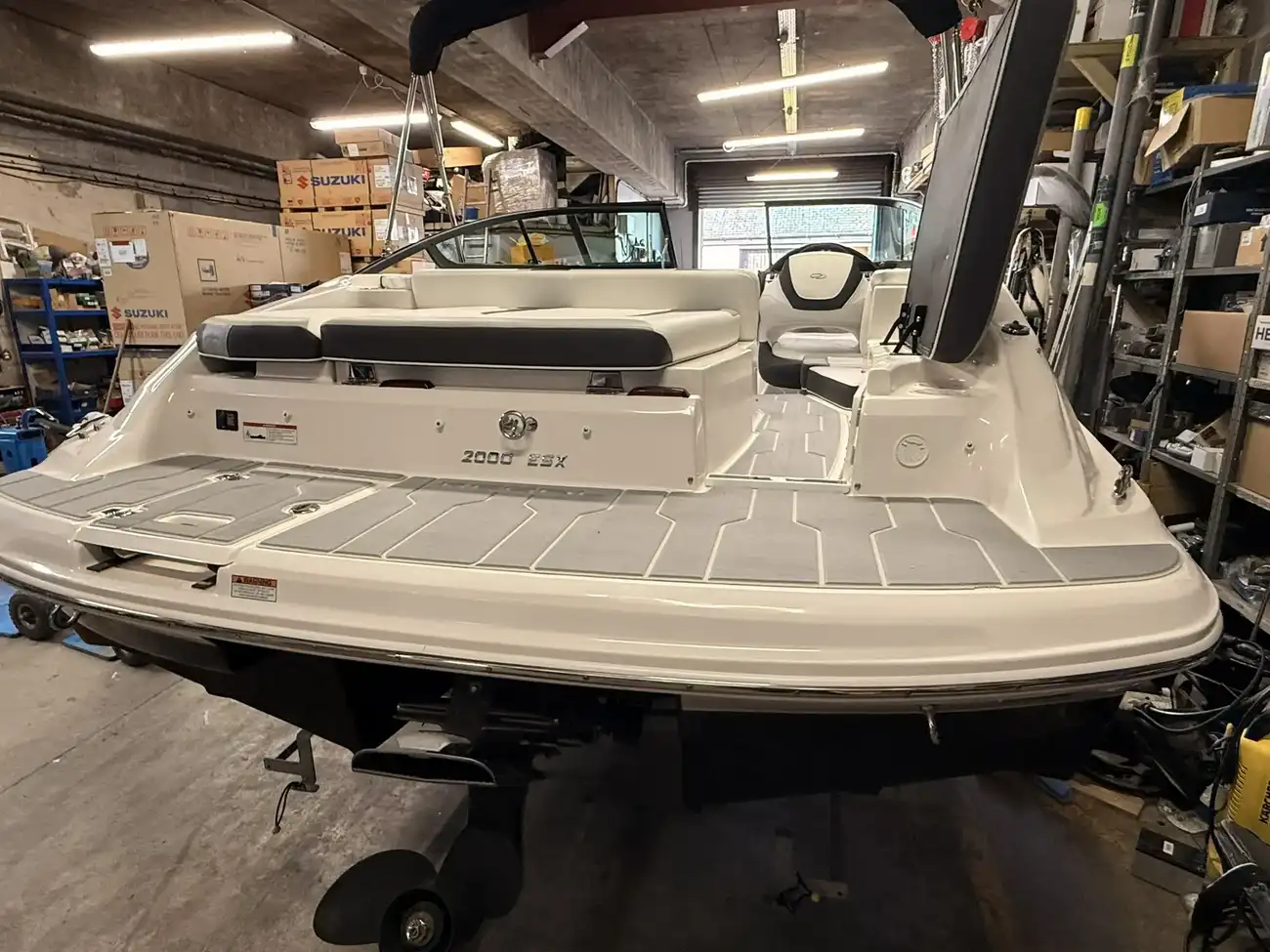 Regal 2000 ESX - Image 70