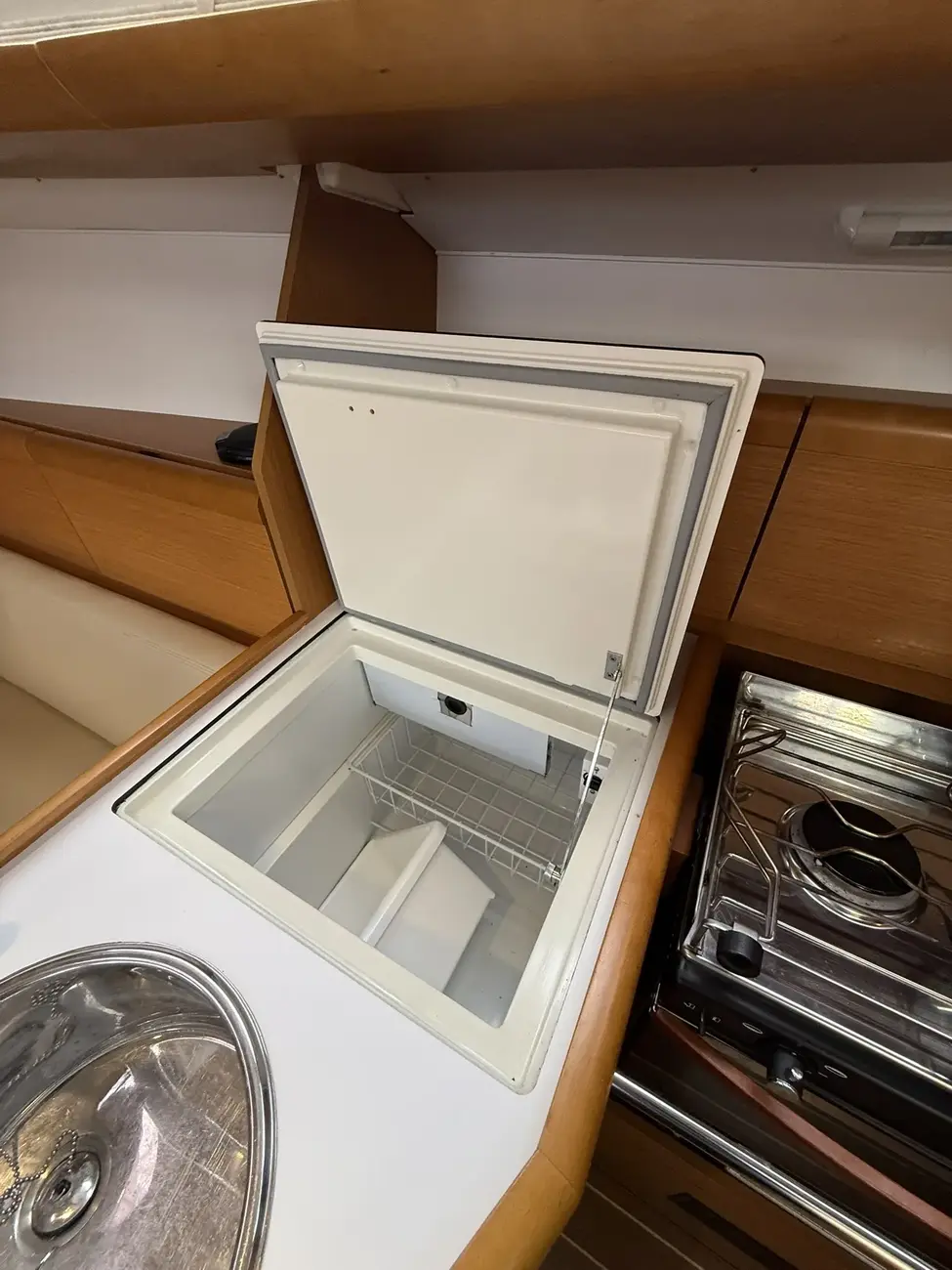 Jeanneau Sun Odyssey 33i - Image 56