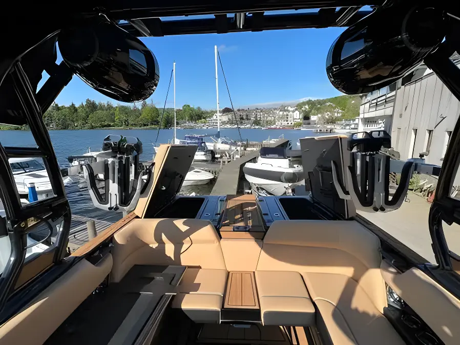 Moomba Craz - Image 33