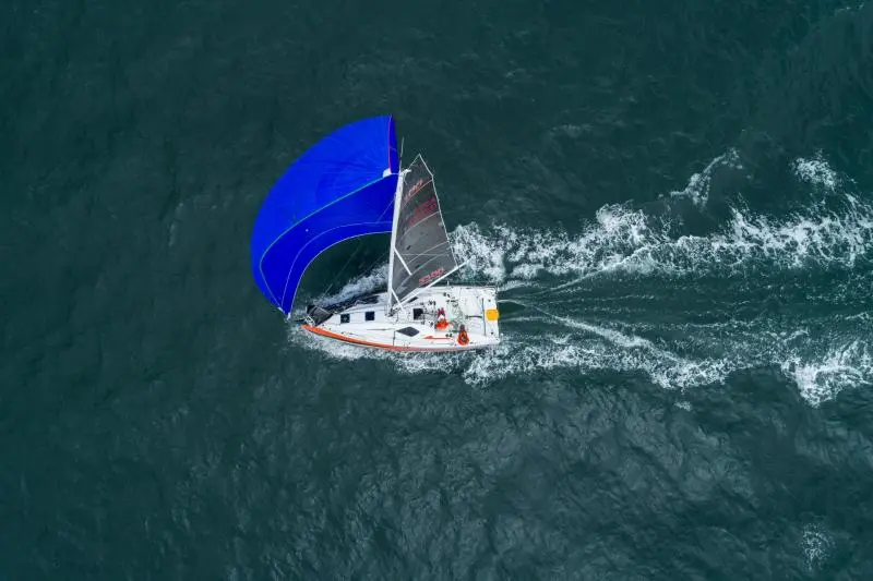 Jeanneau Sun Fast 3300 - Image 7