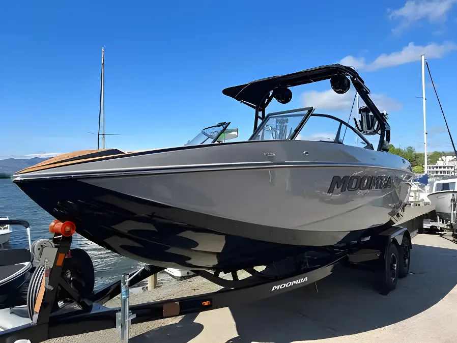 Moomba Craz - Image 18