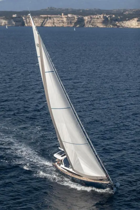 Jeanneau Yachts 65 - Image 16