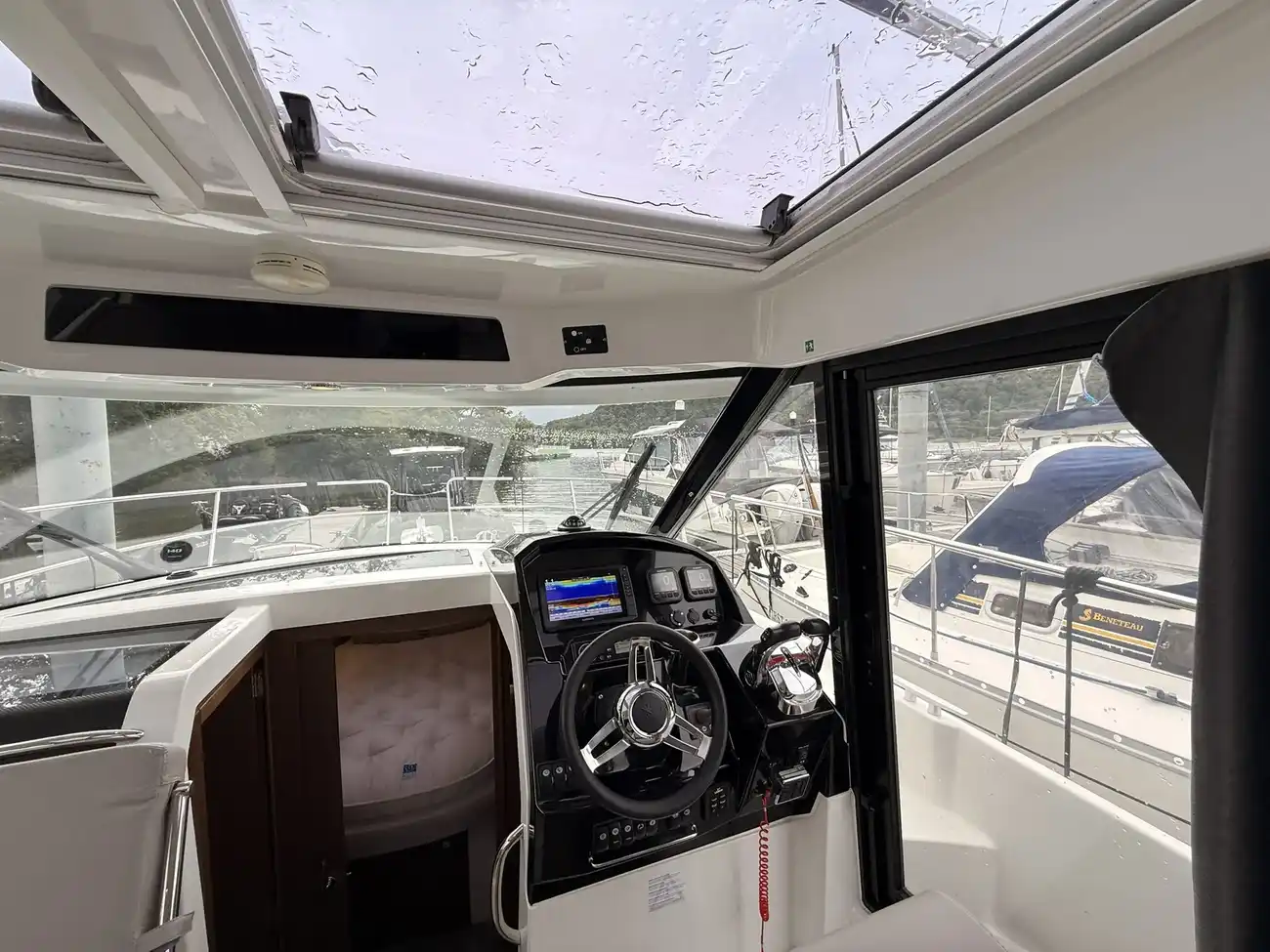 Jeanneau Merry Fisher 895 - Image 37
