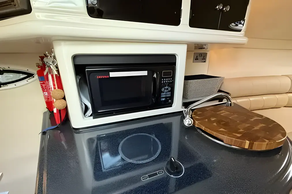 Monterey 275 SCR - Image 31