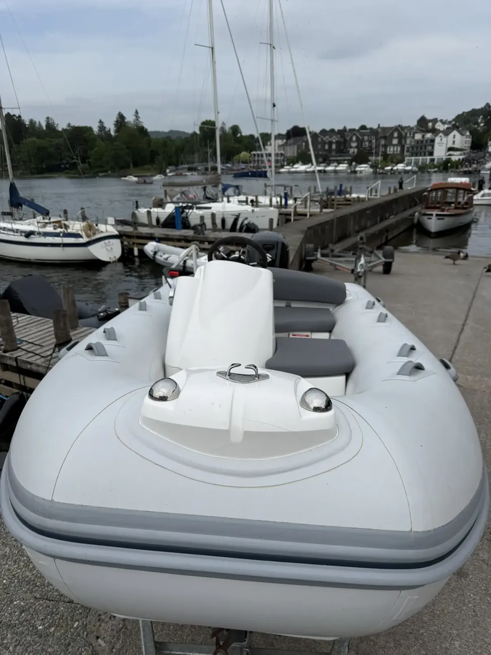 Brig Eagle 340 - Image 17