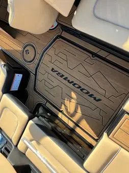 Moomba Craz - Image 45