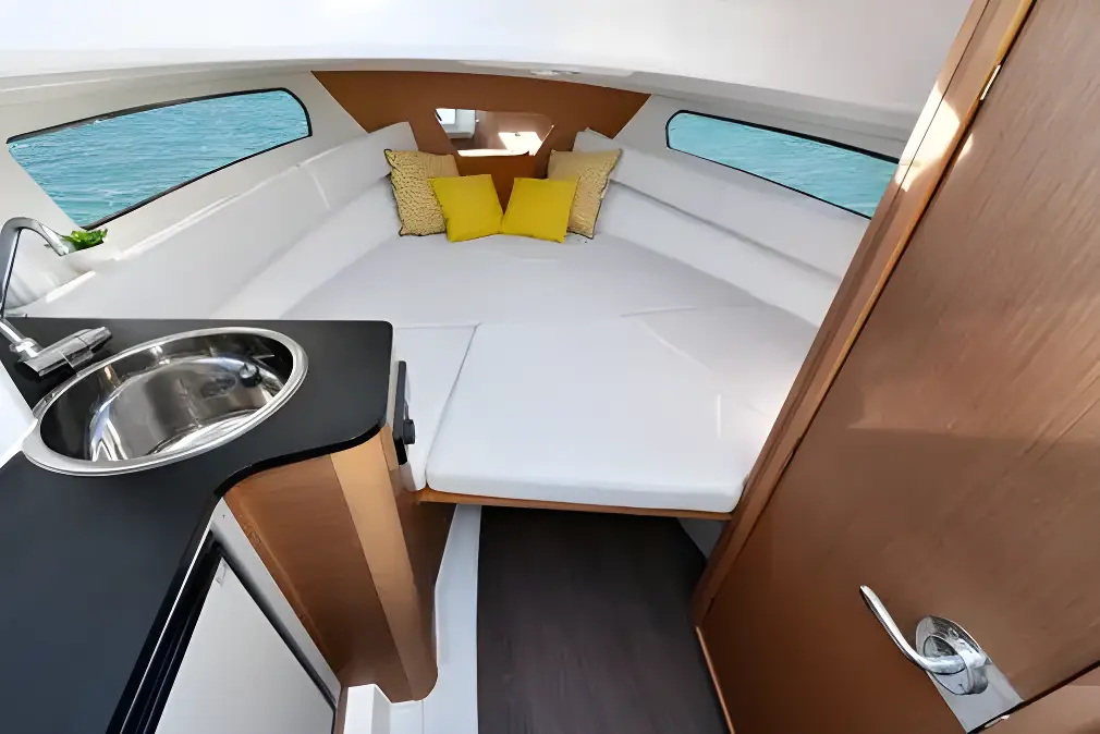 Jeanneau Cap Camarat 7.5 WA S3 - Image 15