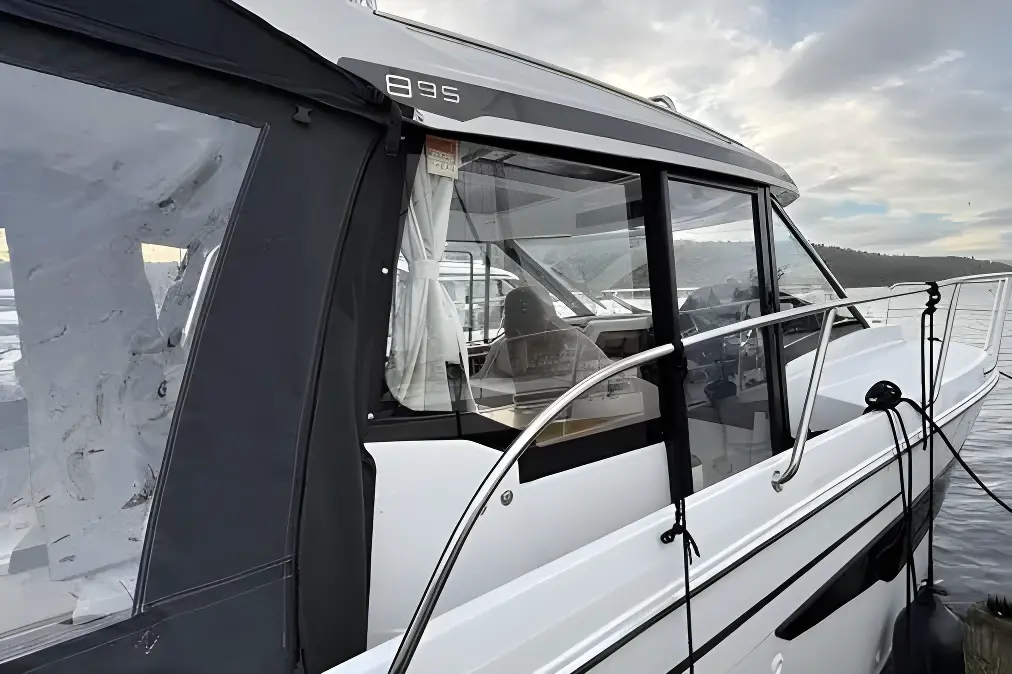 Jeanneau Merry Fisher 895 - Image 14