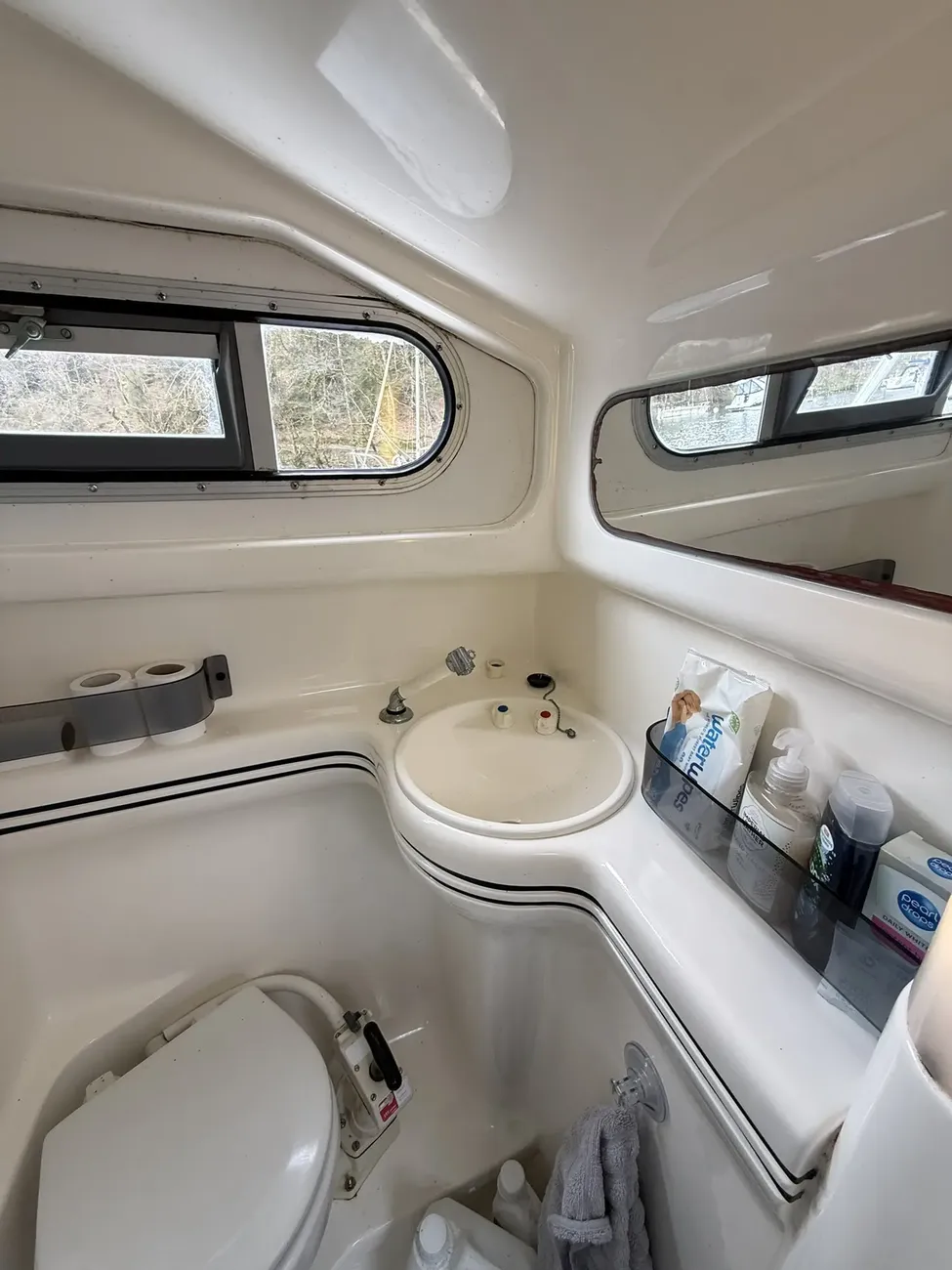 Sealine S240 - Image 15