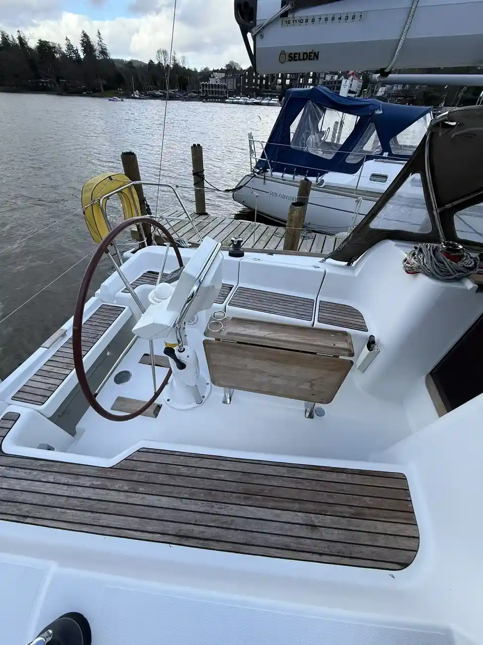 Jeanneau Sun Odyssey 33i - Image 19