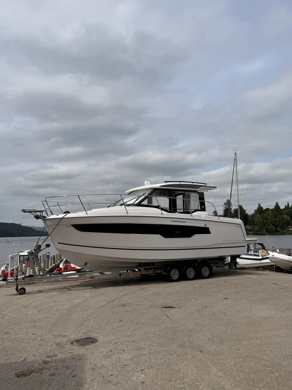 Jeanneau Merry Fisher 895 S2 - Image 13