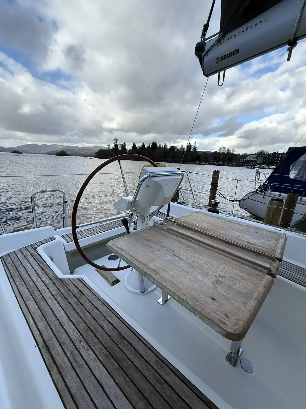 Jeanneau Sun Odyssey 33i - Image 13