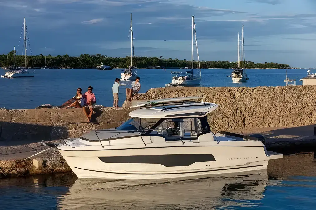 Jeanneau Merry Fisher 795 S2 - Image 12