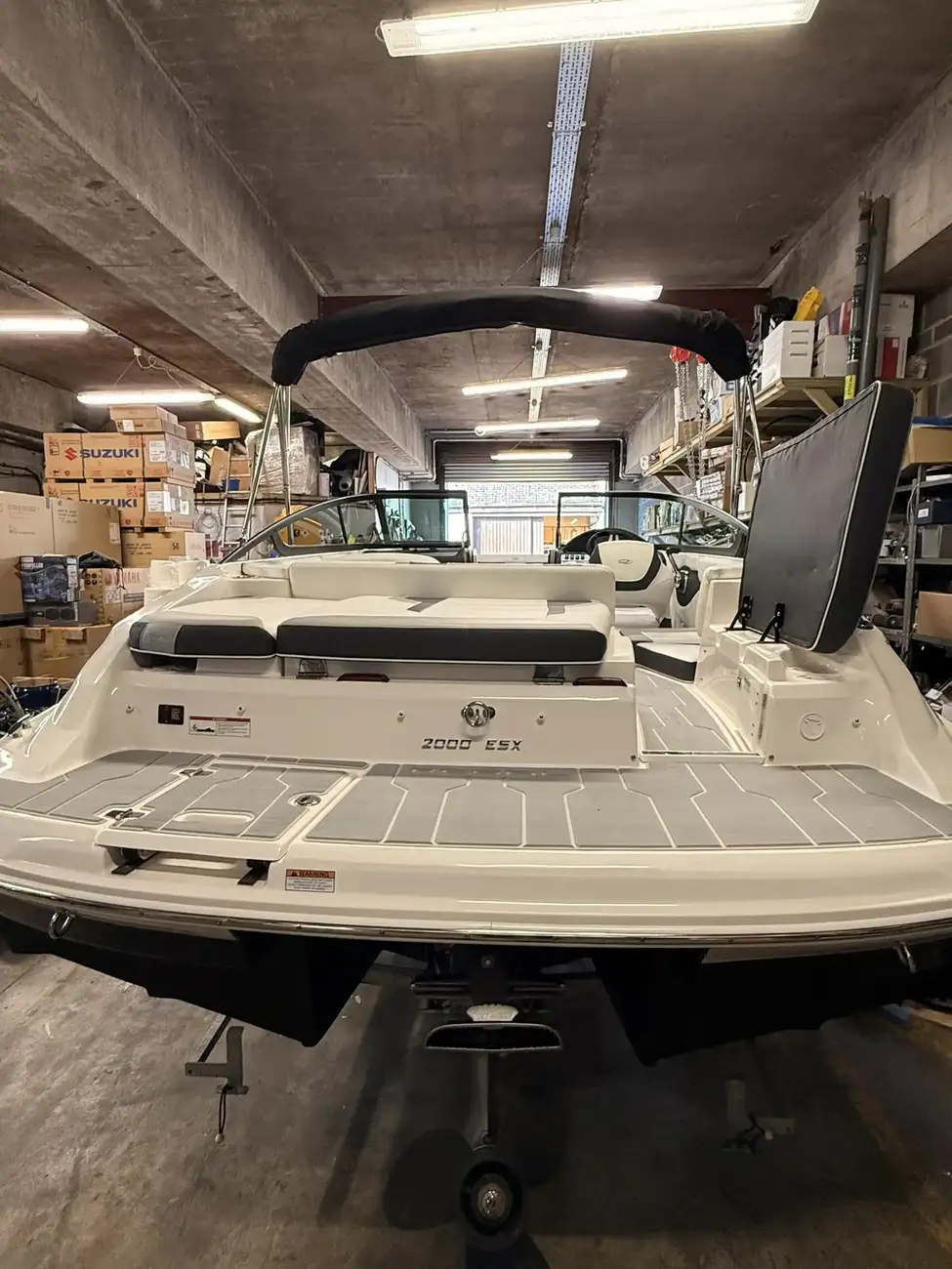 Regal 2000 ESX - Image 68